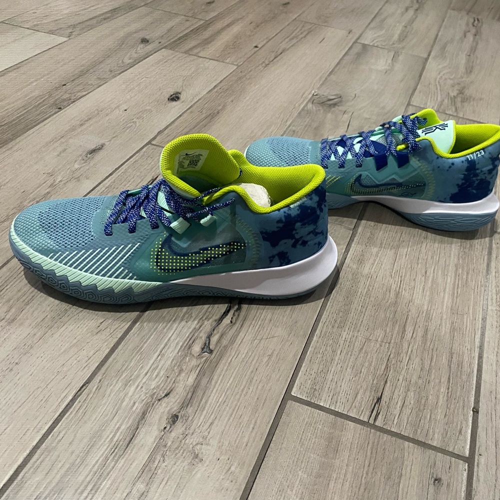 Kyrie Flytrap V - image 1